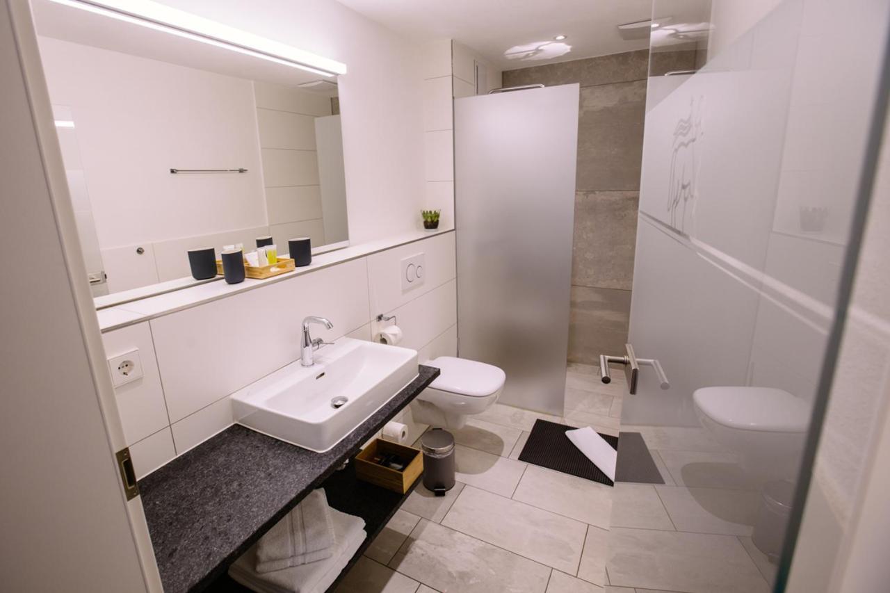 Hotel Restaurant Lamm Rosswag Vaihingen an der Enz Bagian luar foto