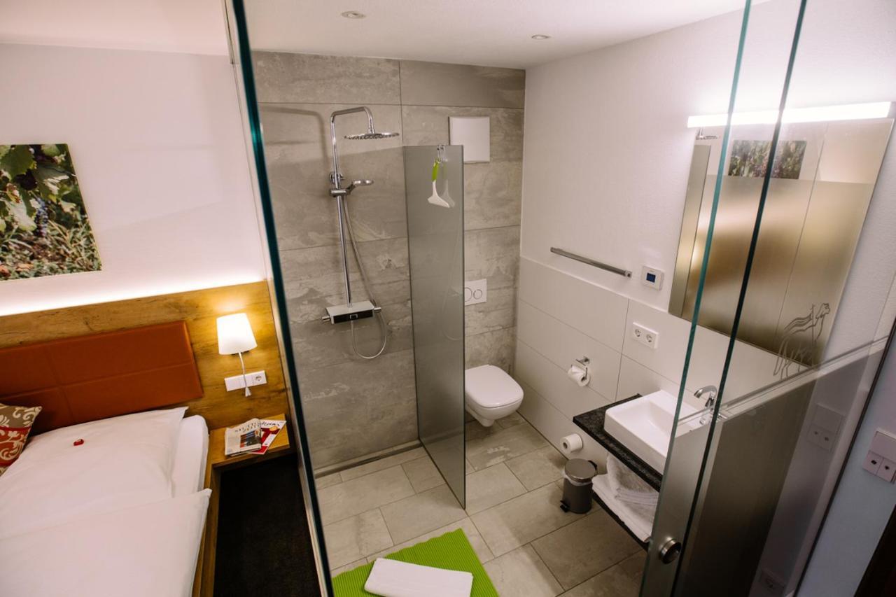 Hotel Restaurant Lamm Rosswag Vaihingen an der Enz Bagian luar foto