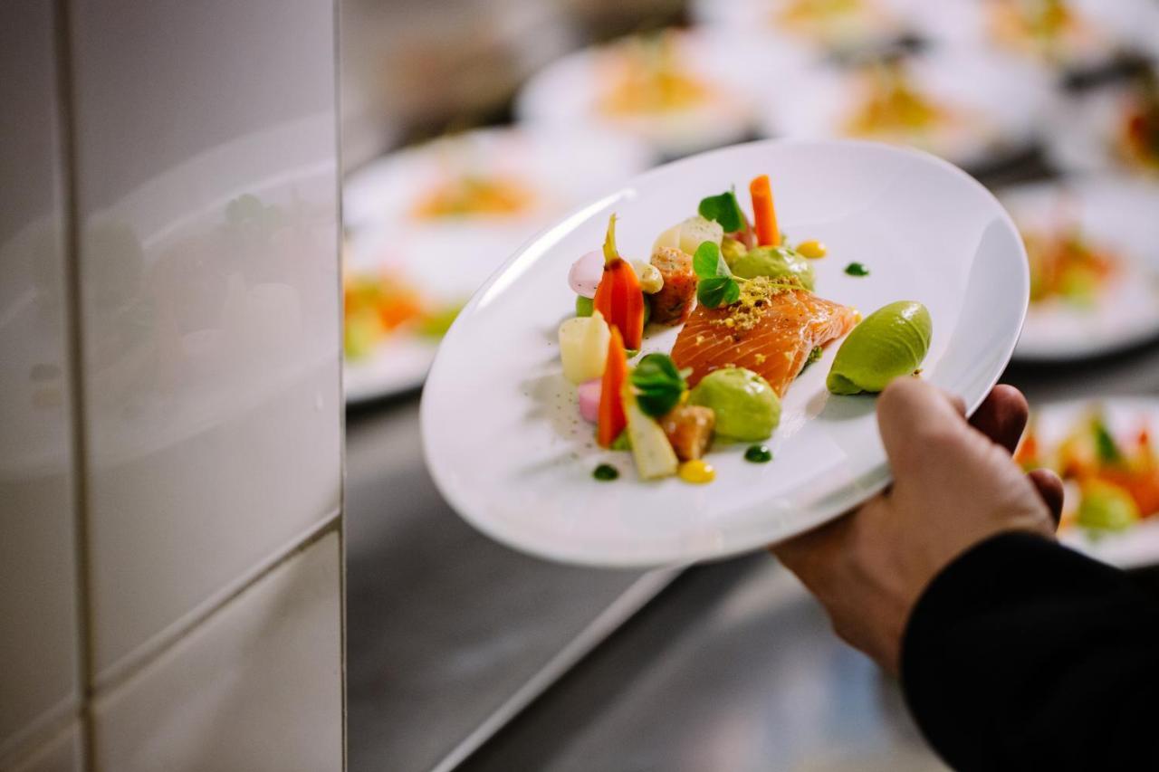 Hotel Restaurant Lamm Rosswag Vaihingen an der Enz Bagian luar foto