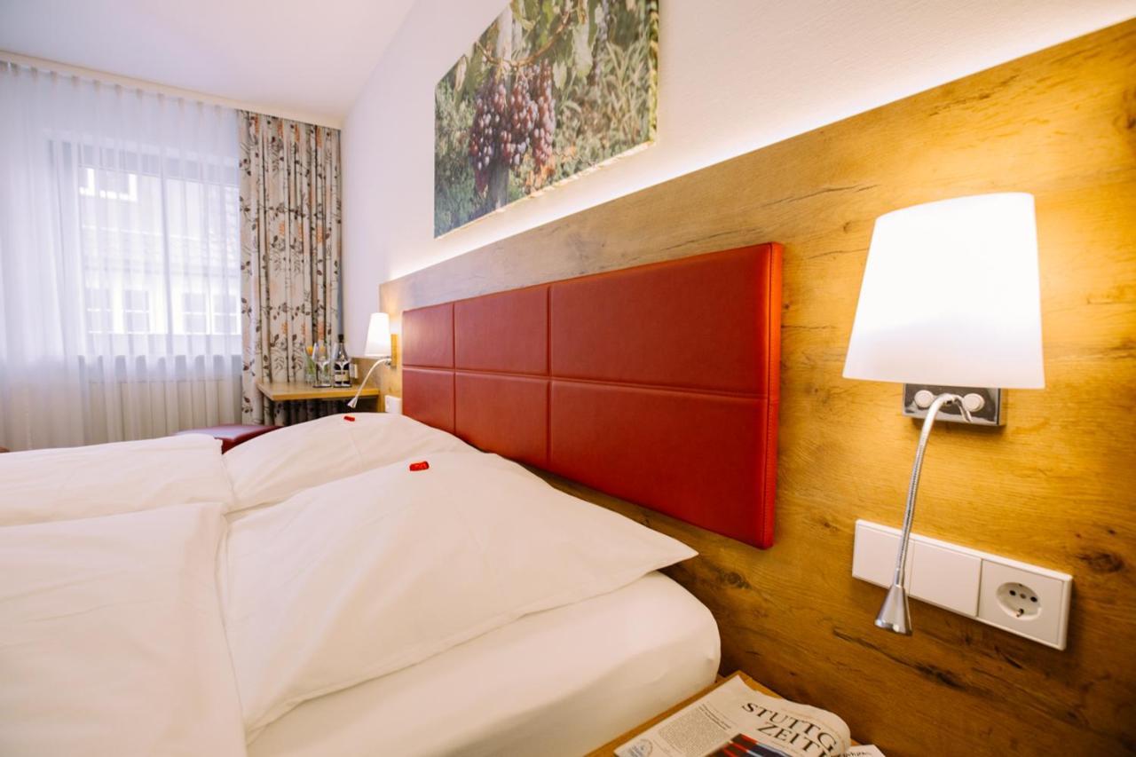 Hotel Restaurant Lamm Rosswag Vaihingen an der Enz Bagian luar foto